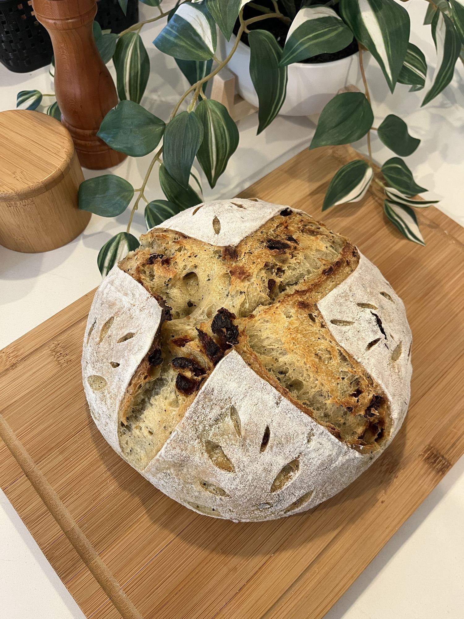 Sun-dried Tomato & Pesto Sourdough Loaf Recipe